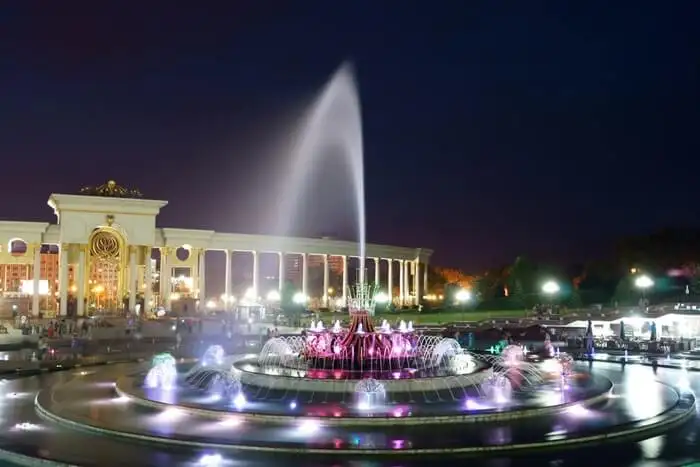 Day 6: Shopping & Leisure Day