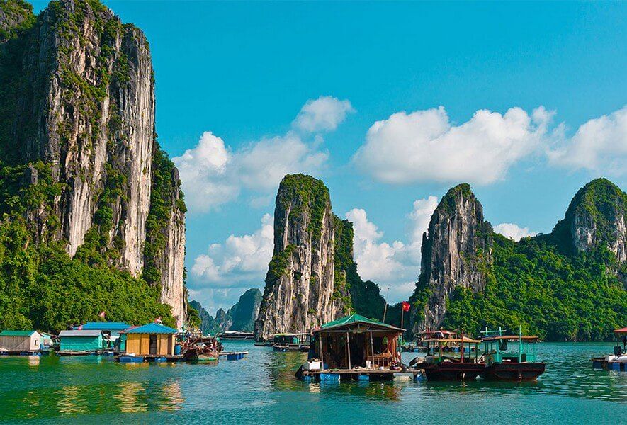 DAY 2: HANOI - HALONG BAY - TRANSFERRED BY SHUTTLE BUS - OVERNIGHT ON CRUISE (SHARED BOAT)